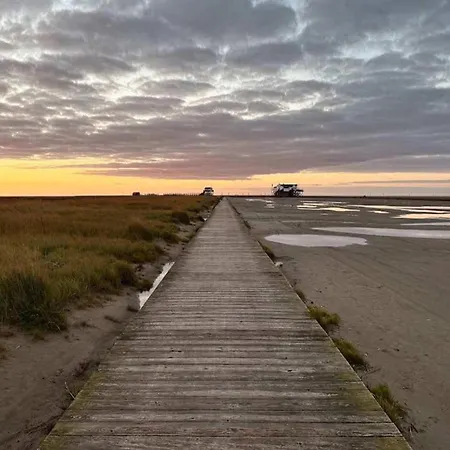 In St Peter-ording, Cleaning Included アパート *