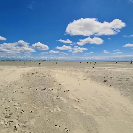 In St Peter-ording, Cleaning Included アパート *